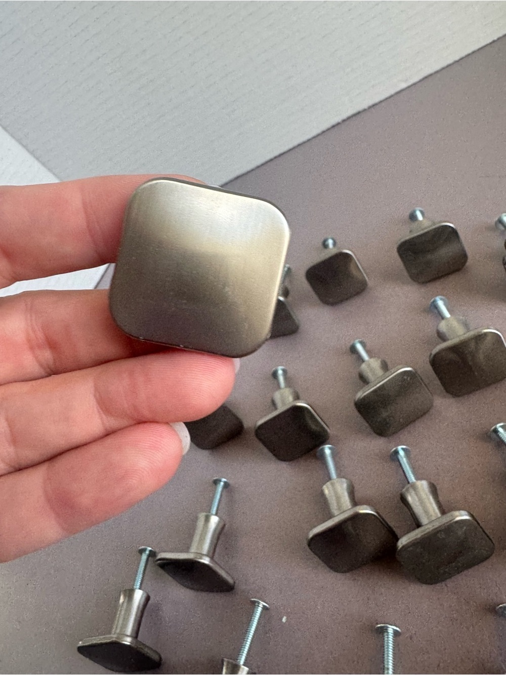 Silver drawer knobs set - Picture 4 of 7